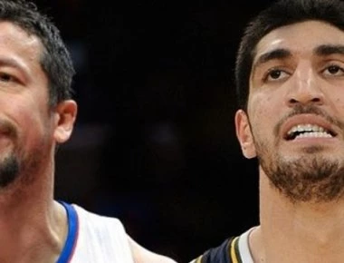 «Επίθεση» Τούρκογλου σε Καντέρ: «Δήλωσε πίστη στον τρομοκράτη, Γκιουλέν - Προσπαθεί να λερώσει την Τουρκία»